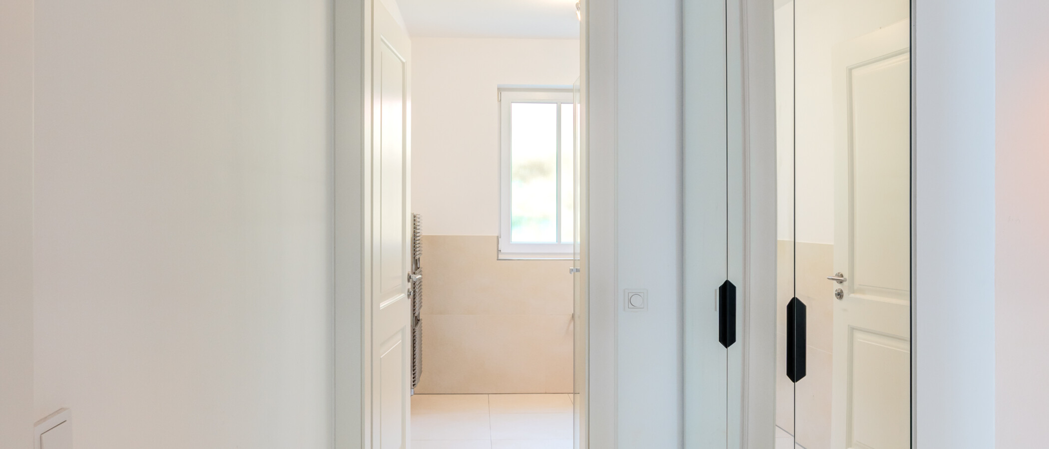 庭付き住宅 München Freimann 04 玄関入り口 14904