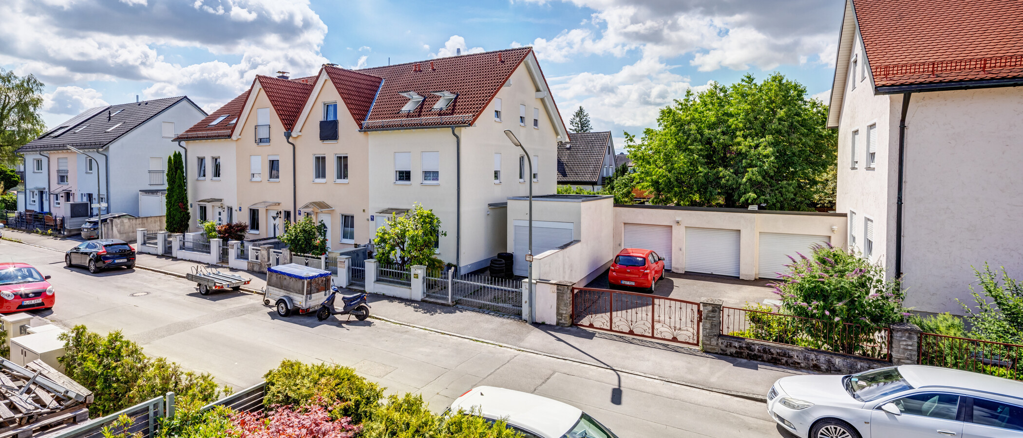 セミ・デタッチド・ハウス（一戸建てを二つに分けた家屋） München Feldmoching 01 物件からの眺め 14917