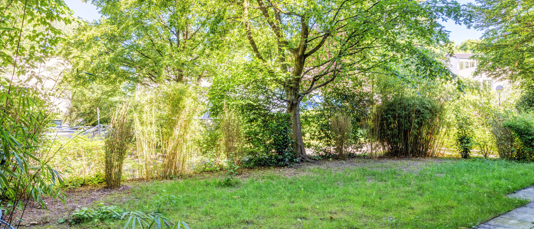 庭付き住宅 München Herzogpark 01 庭 14929