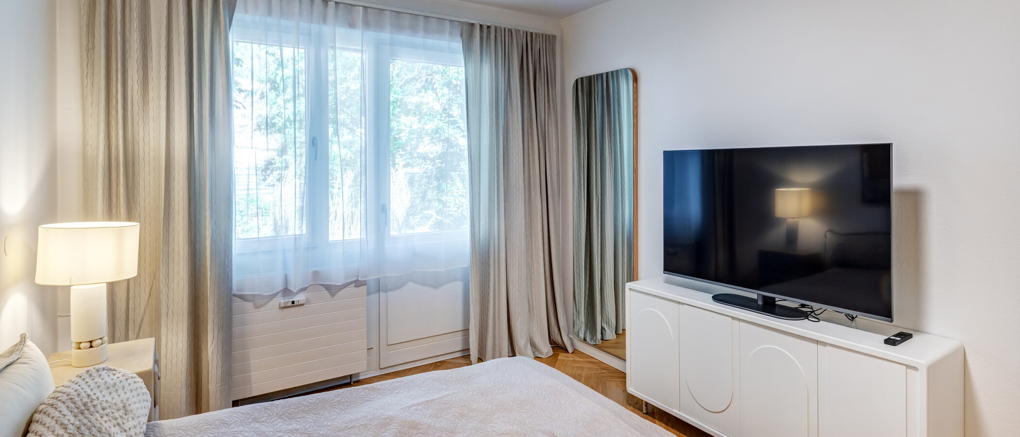 庭付き住宅 München Herzogpark 02 寝室 14929