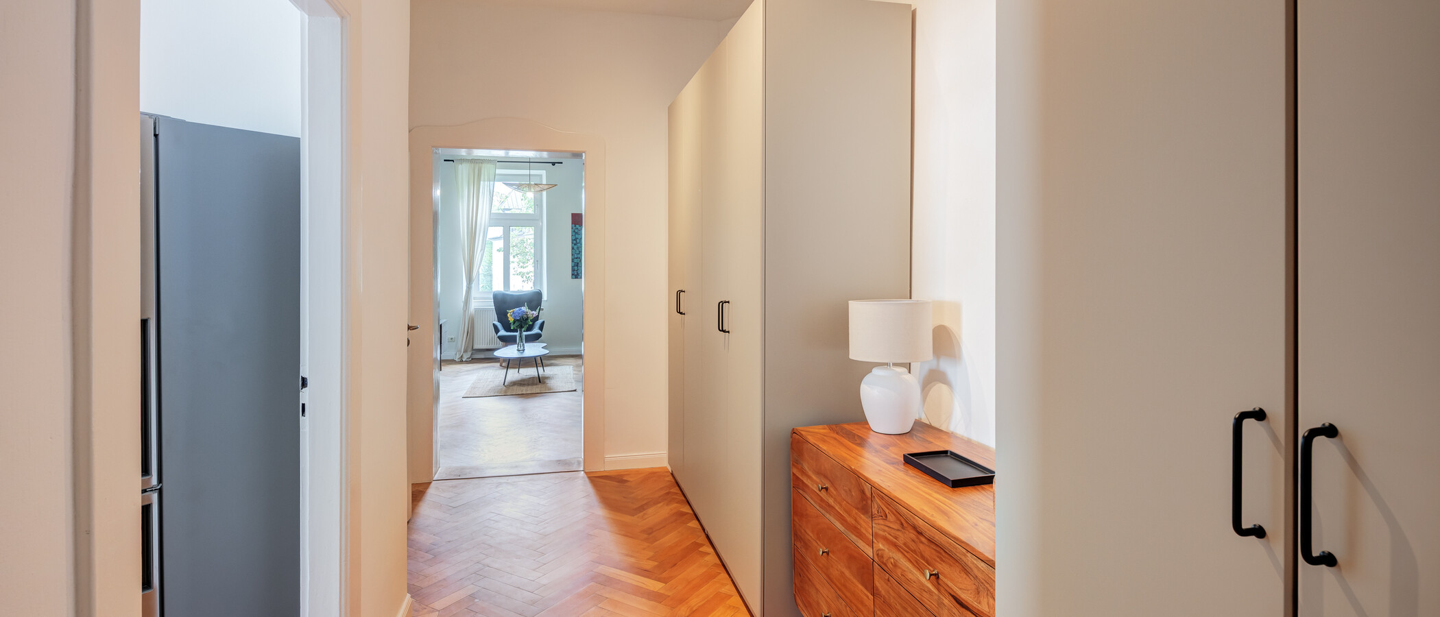 マンション München Neuhausen 01 玄関入り口 14943