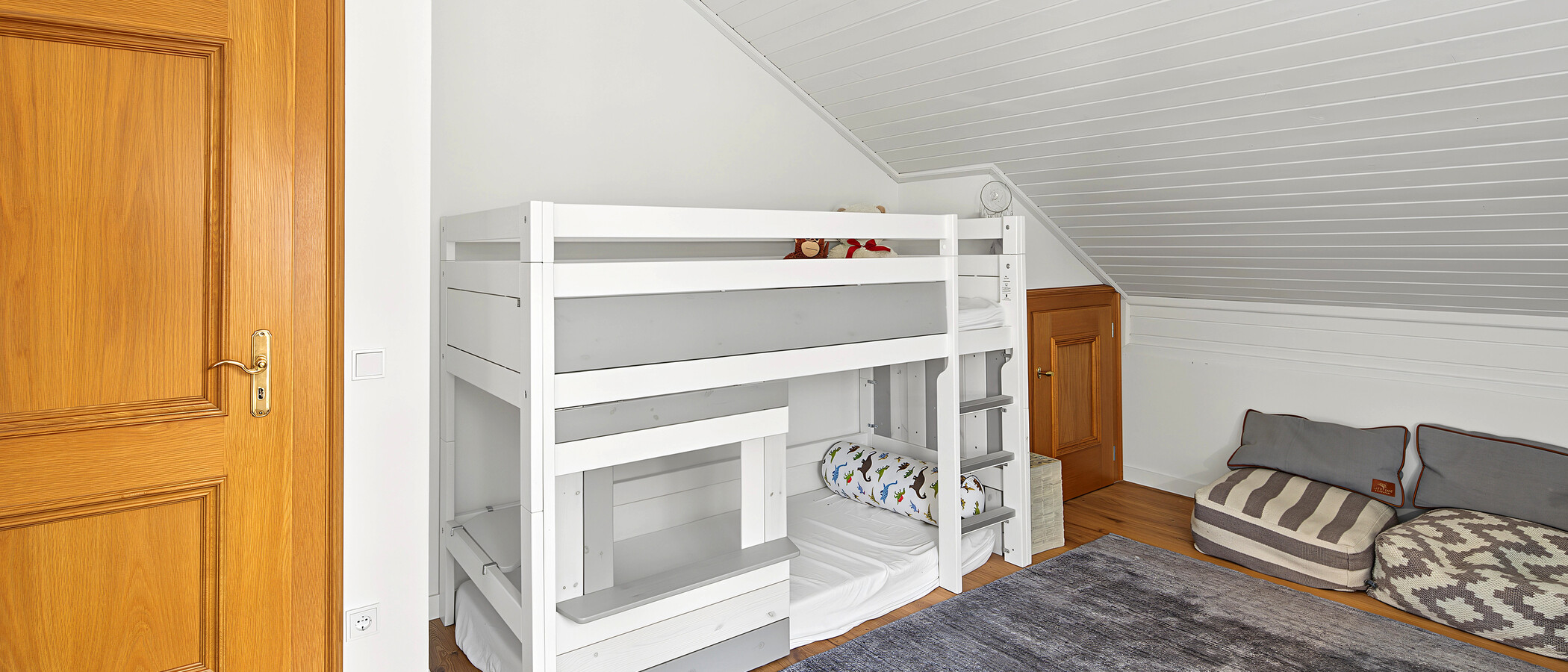 家屋 München Waldtrudering 01 子供部屋 14955
