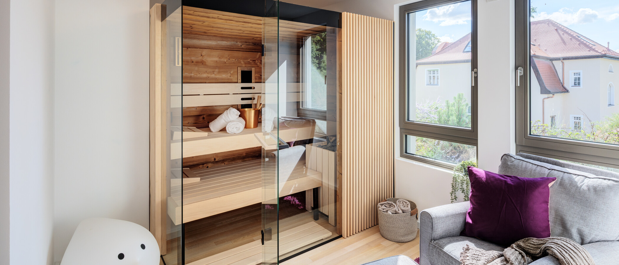 セミ・デタッチド・ハウス（一戸建てを二つに分けた家屋） Herrsching am Ammersee 01 サウナ 14978