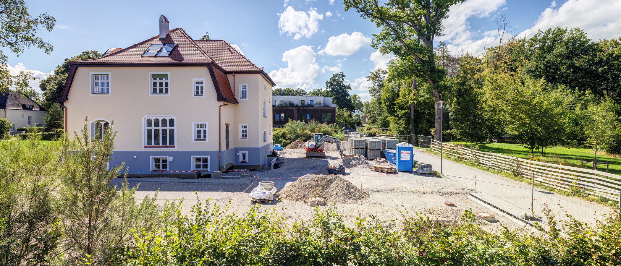 セミ・デタッチド・ハウス（一戸建てを二つに分けた家屋） Herrsching am Ammersee 02 物件からの眺め 14978