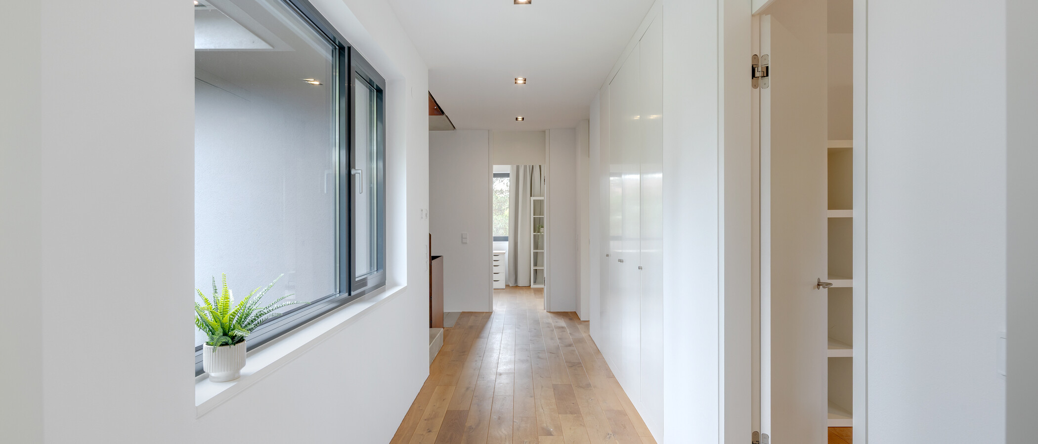 一戸建て München Untermenzing 04 玄関入り口 14987