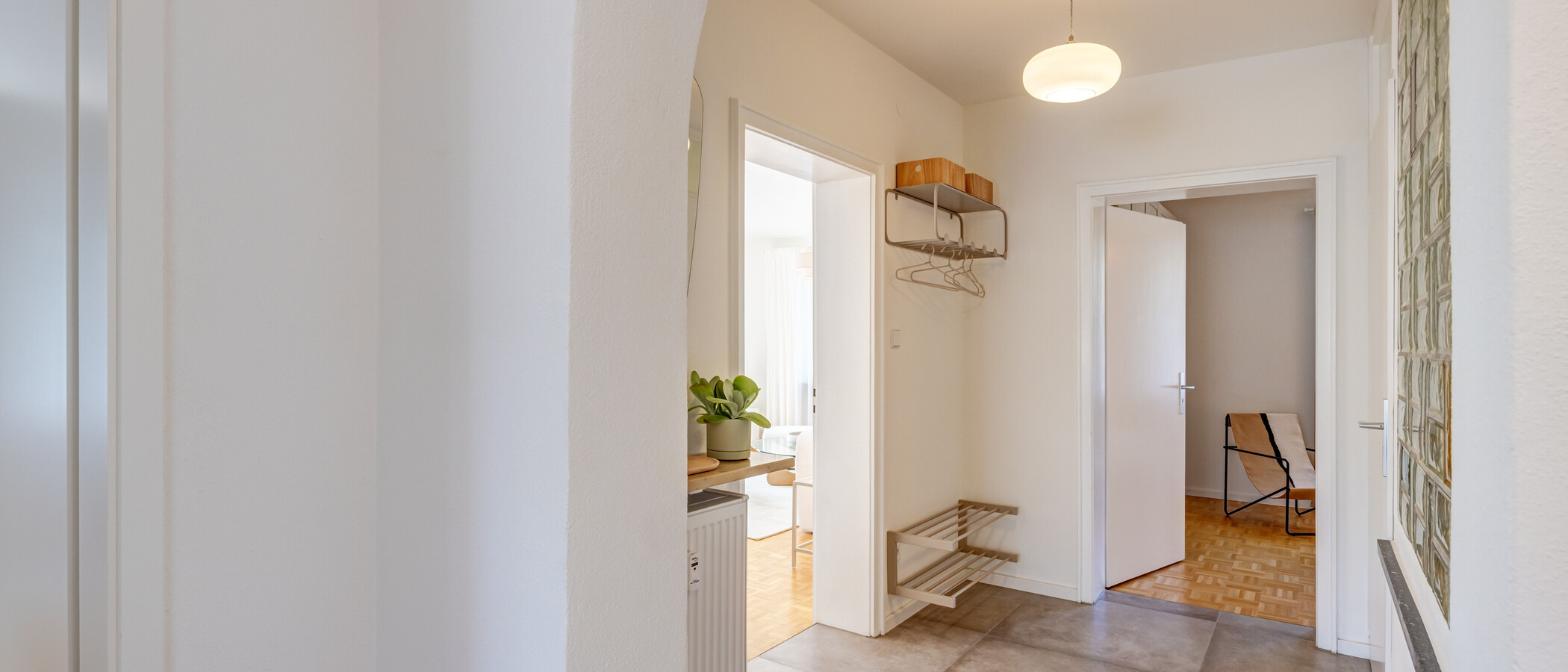マンション München Harlaching 05 玄関入り口 14990