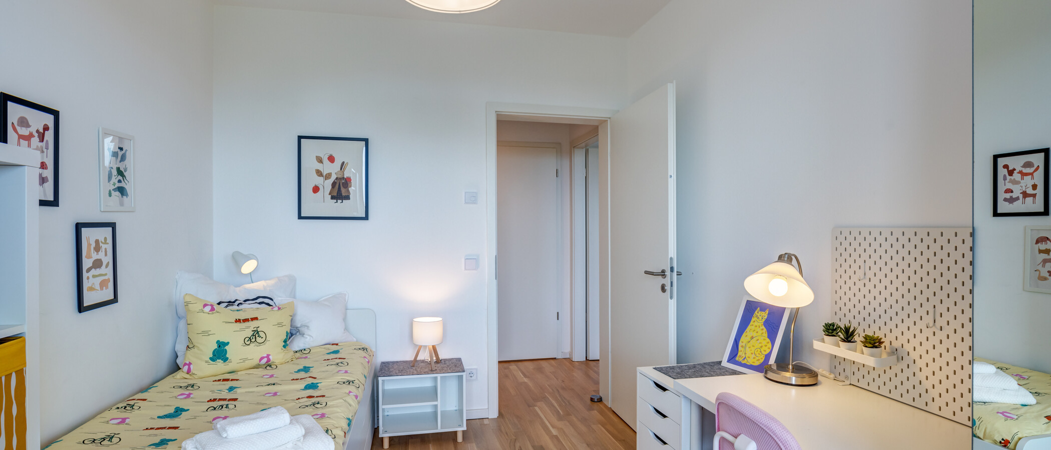 マンション München Neuperlach 02 1つめの子供部屋 14991