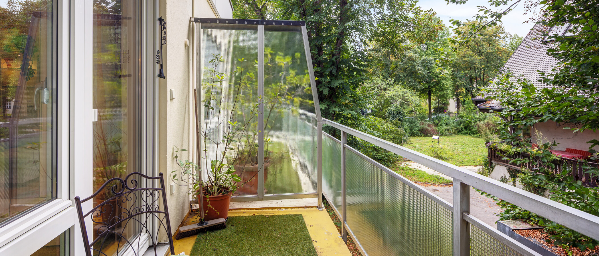 マンション München Solln 02 ベランダ 14996