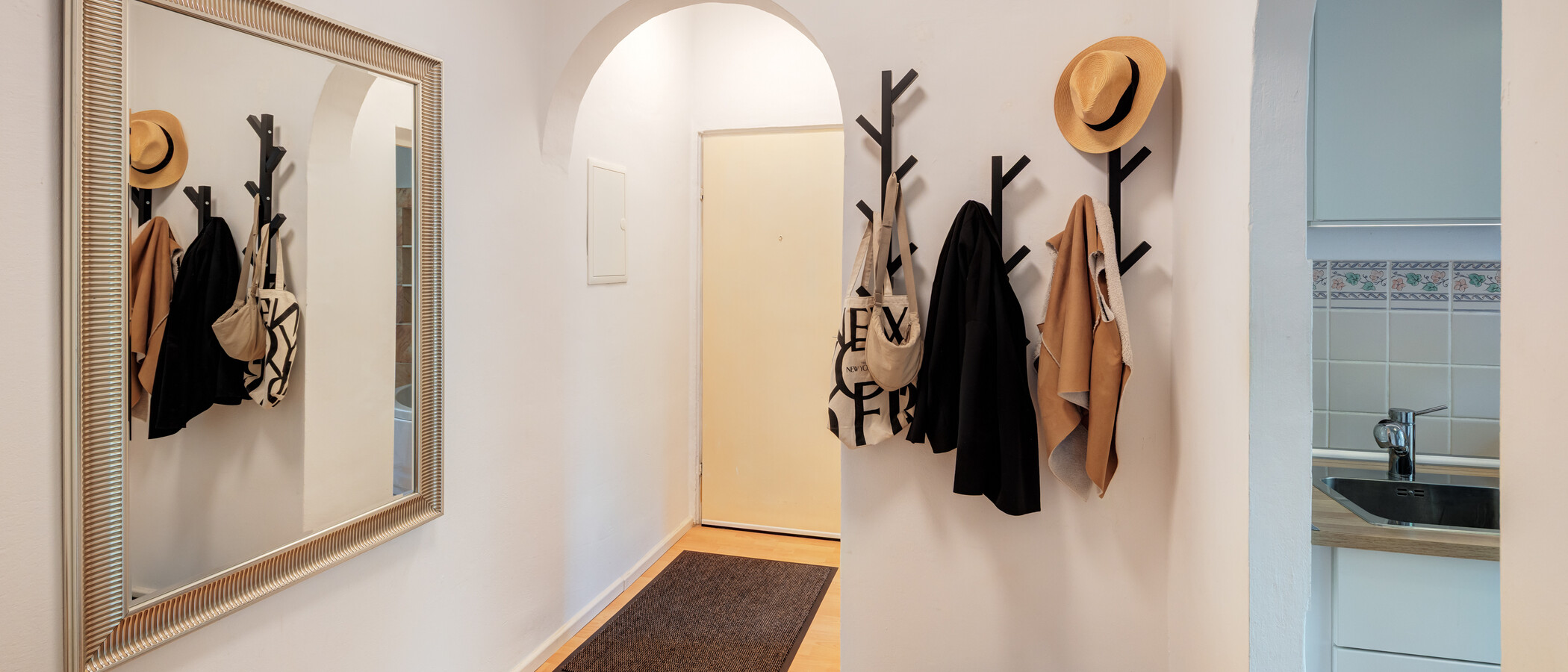 マンション München Maxvorstadt 01 玄関入り口 15003