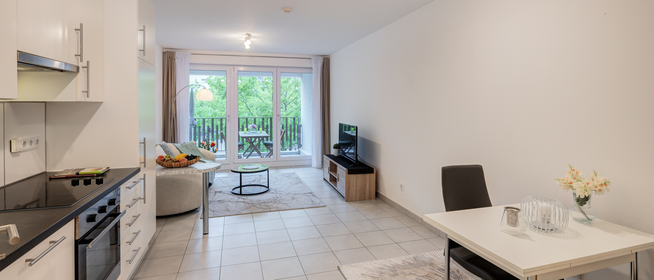 マンション München Neuhausen 02 リビングエリア 15009