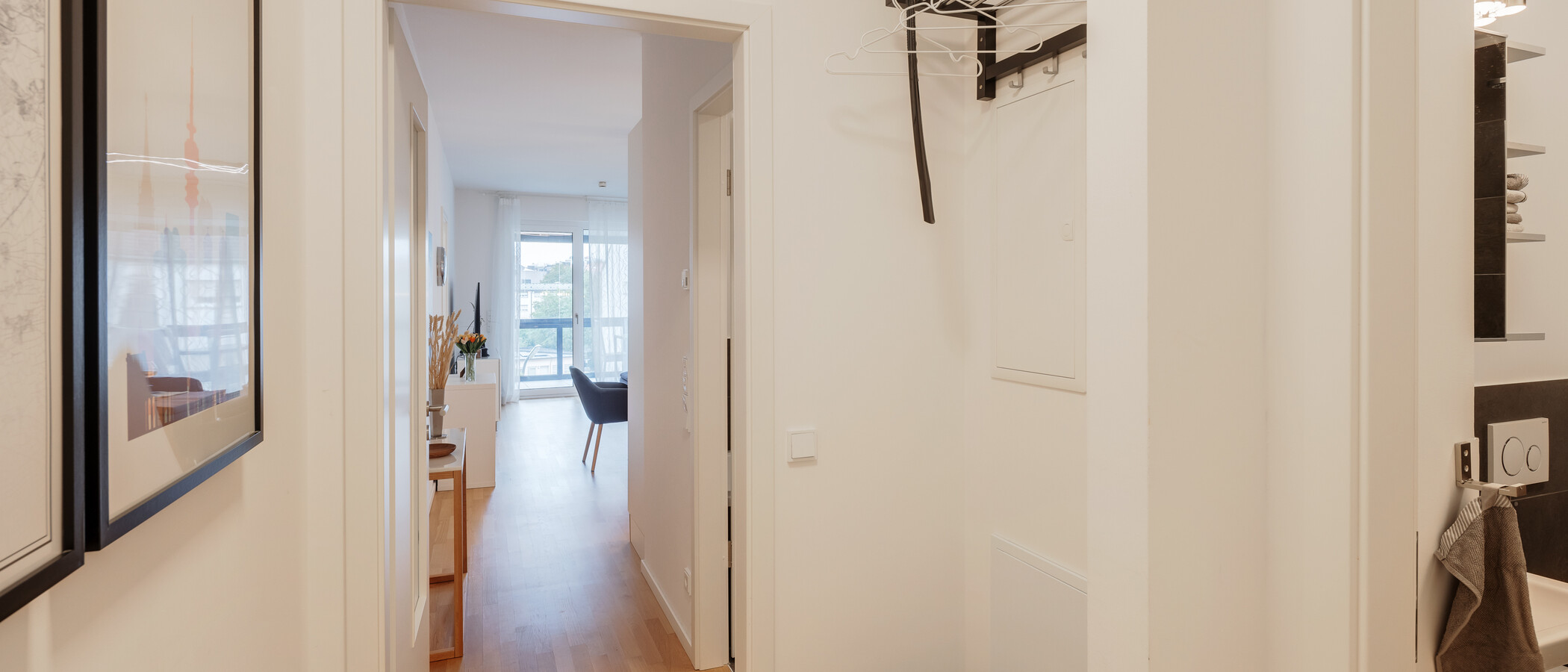 マンション München Neuhausen 01 玄関入り口 15011
