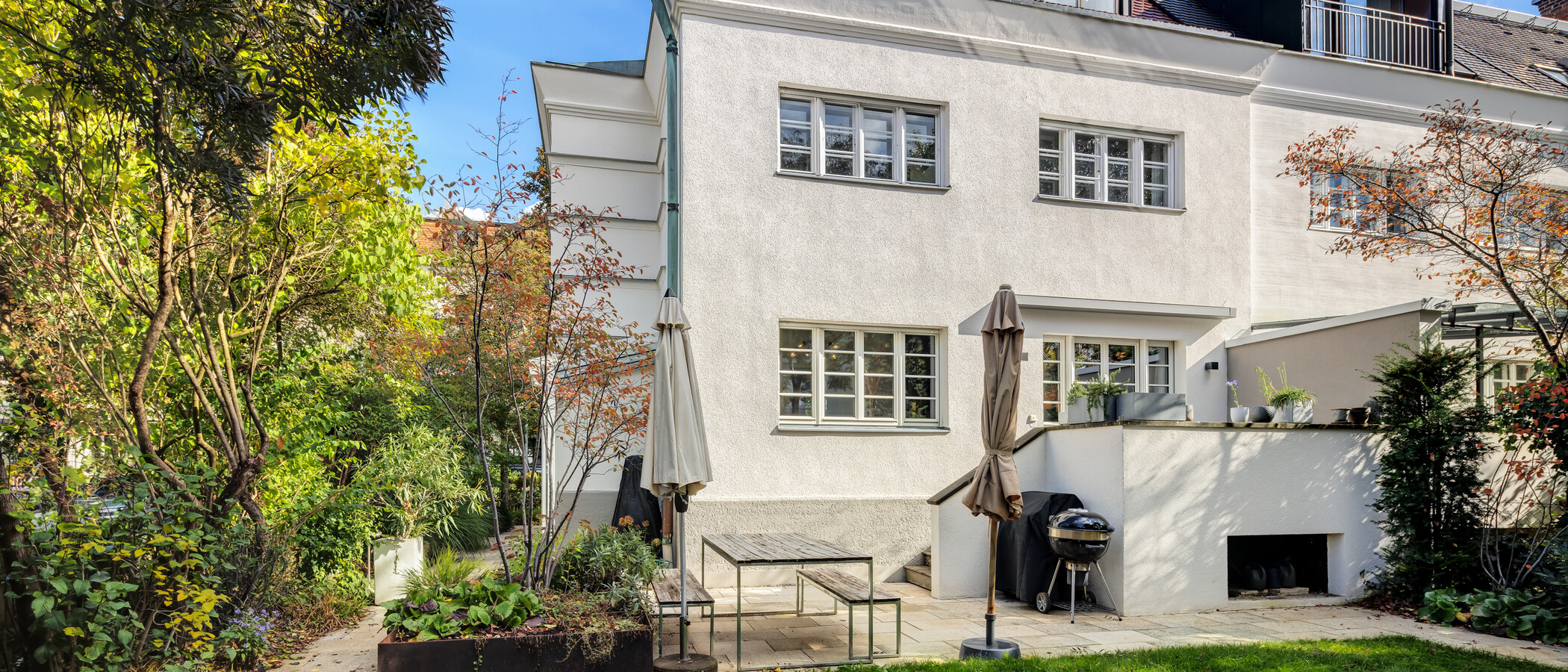 テラスハウス角住宅 München Nymphenburg 01 テラス・ポーチ 15047
