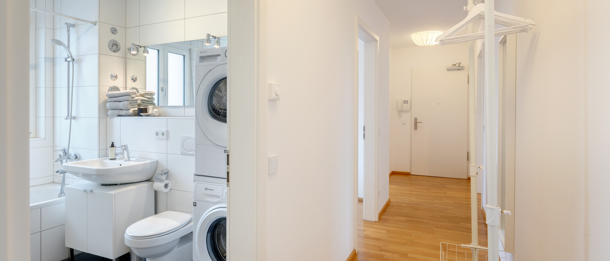 マンション München Parkstadt Schwabing 02 玄関入り口 15052