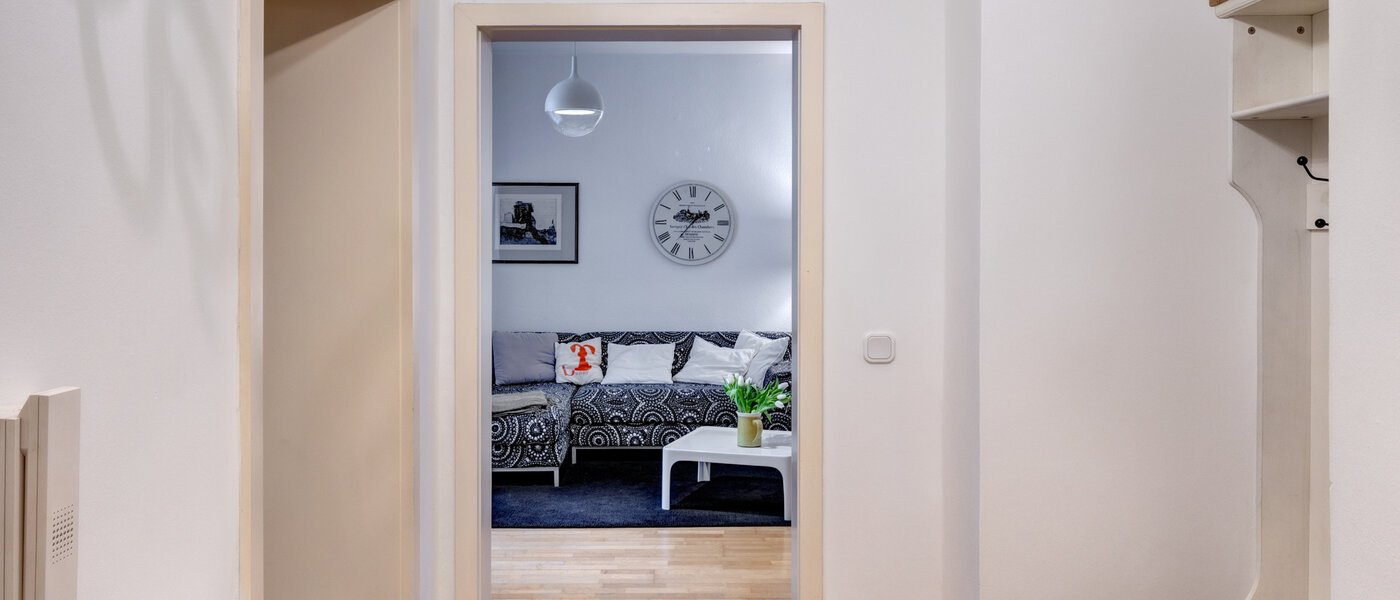 マンション München Neuhausen 01 玄関入り口 1537