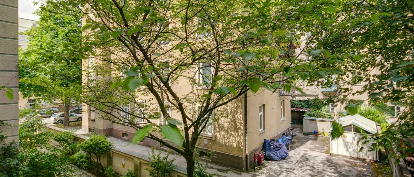 マンション München Neuhausen 01 物件からの眺め 1537