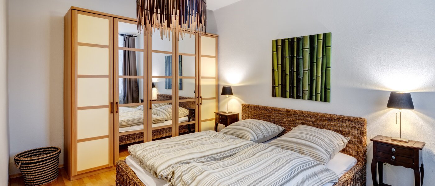 マンション München Neuhausen 01 寝室 1537