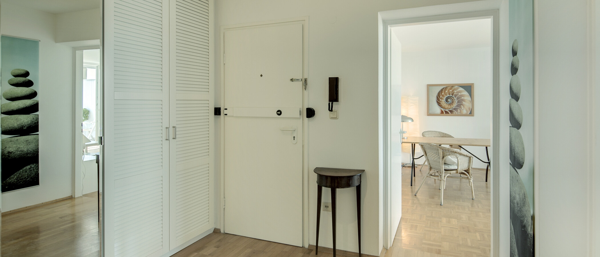 マンション München Schwabing-Nord (zw. Belgrad- & Leopoldstraße) 03 玄関入り口 1541