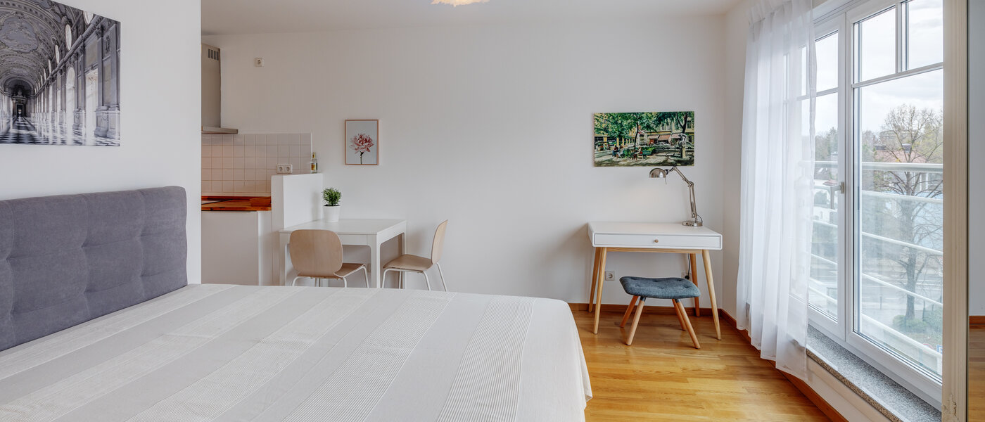 アパルトマン München Schwabing (rechts der Leopoldstraße) 04 リビングエリア 1782