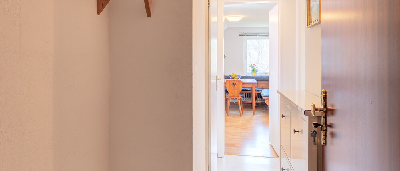 マンション München Pasing 02 玄関入り口 1876