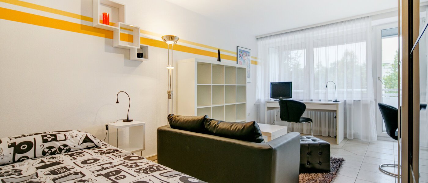 マンション München Forstenried 04 リビングルーム 2065