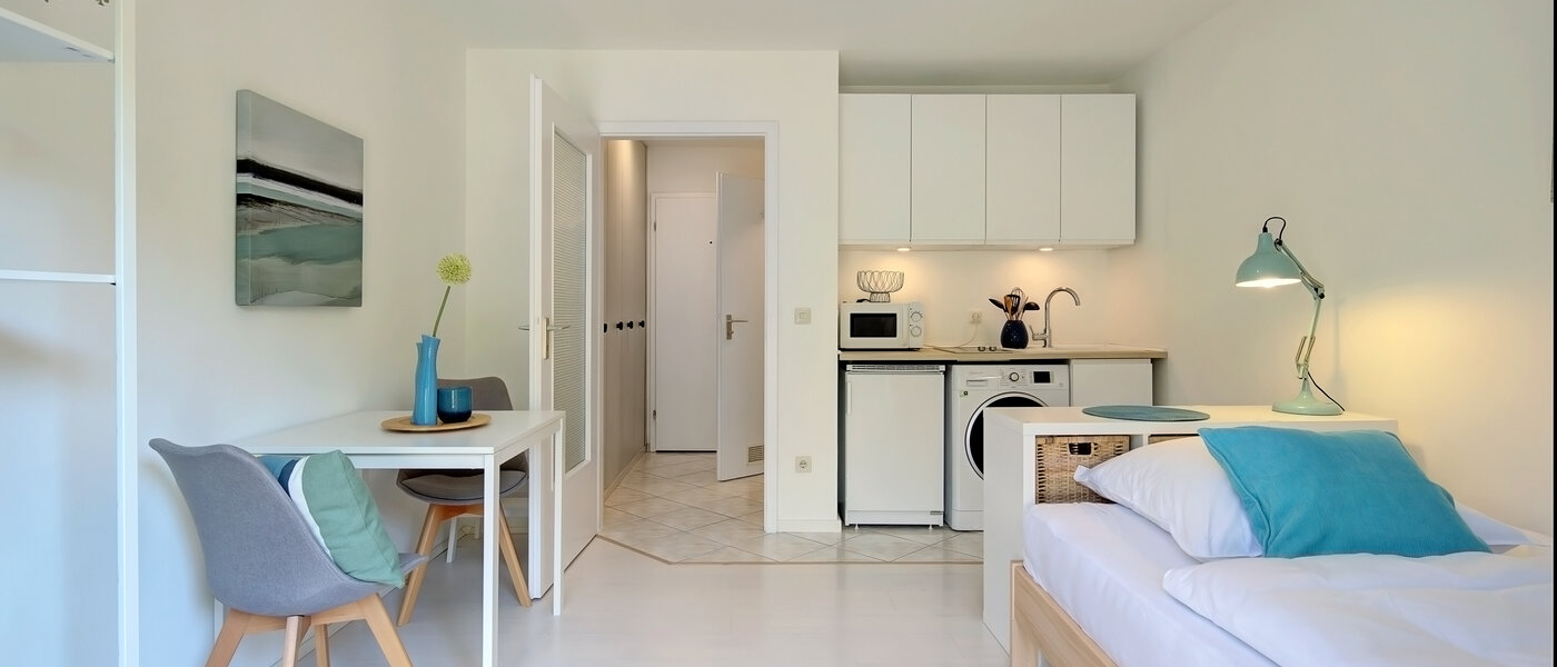 アパルトマン München Schwabing-West (rund um den Hohenzollernplatz) 03 リビングエリア 2152