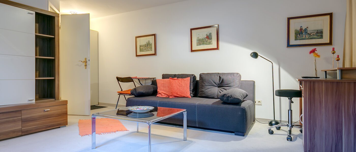 半地下住宅 Pullach im Isartal 05 リビングルーム 2191