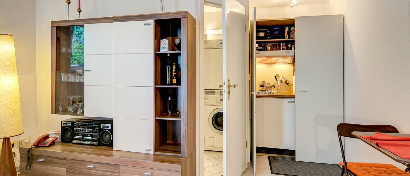 半地下住宅 Pullach im Isartal 01 キッチン 2191