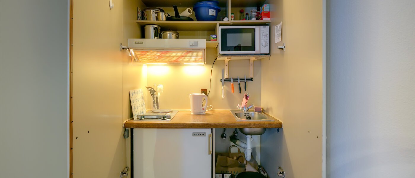 半地下住宅 Pullach im Isartal 02 キッチン 2191