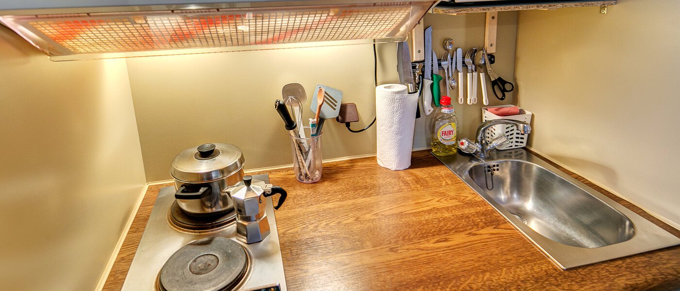 半地下住宅 Pullach im Isartal 03 キッチン 2191