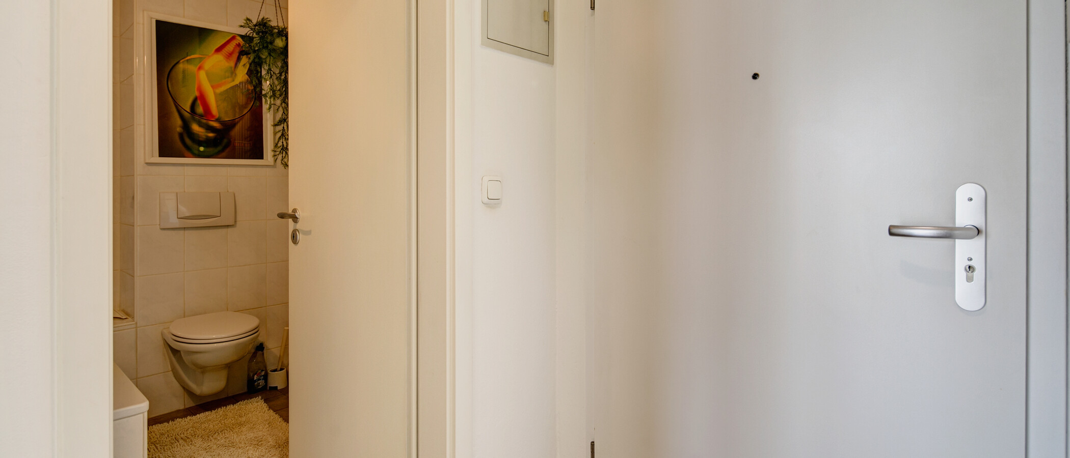 マンション München Schwabing (links der Leopoldstraße) 02 玄関入り口 2236