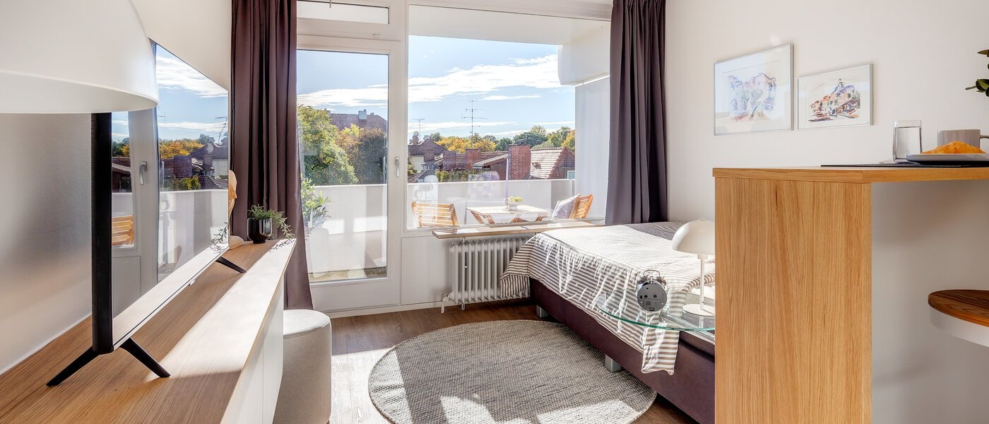 アパルトマン München Schwabing-Nord (zw. Leopoldstraße & Englischen Garten) 04 リビングエリア 2242