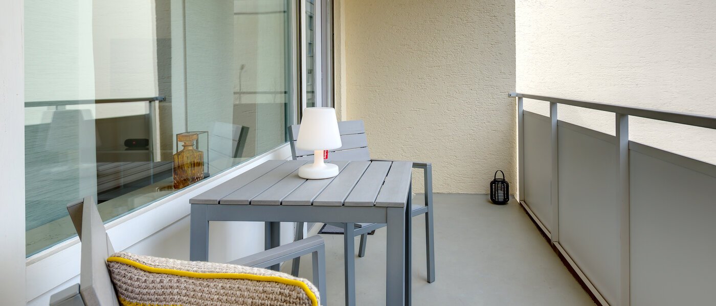 マンション München Solln 02 ベランダ 227