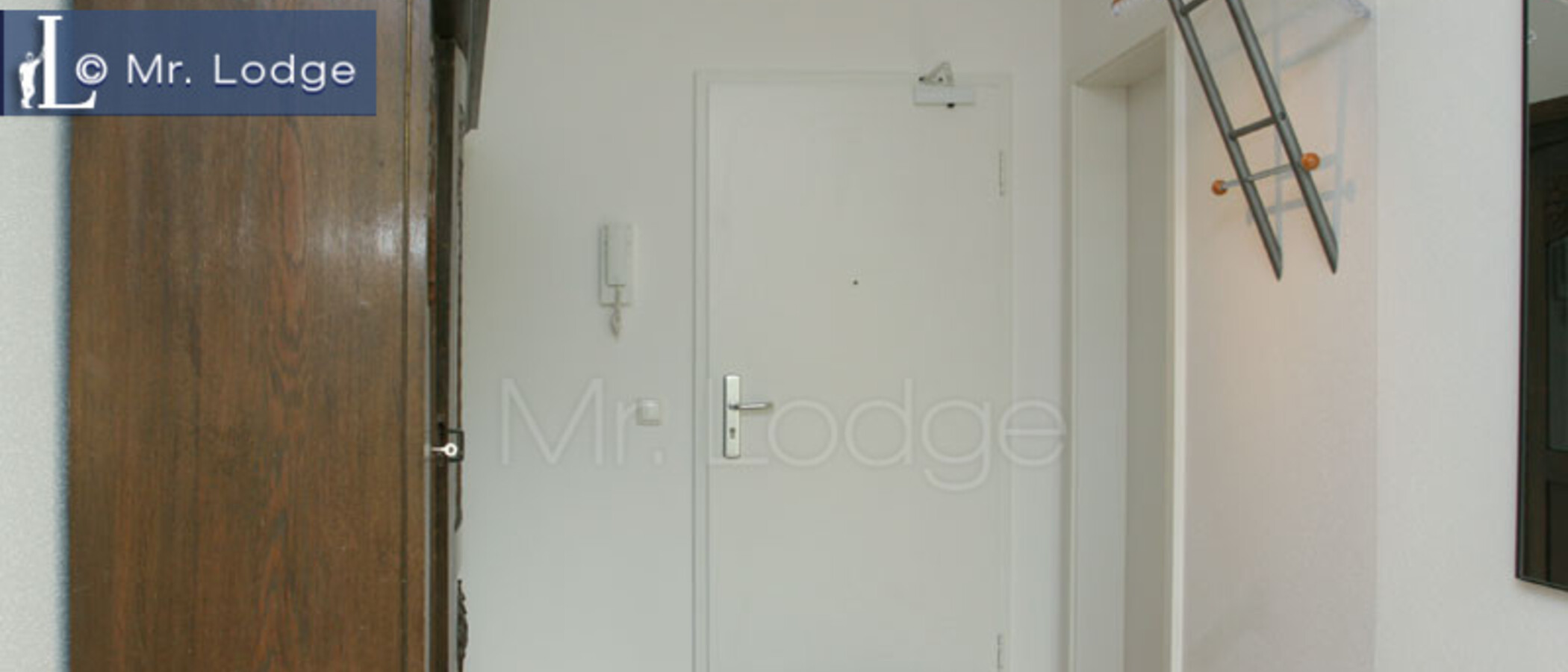 マンション München Johanneskirchen 01 玄関入り口 229