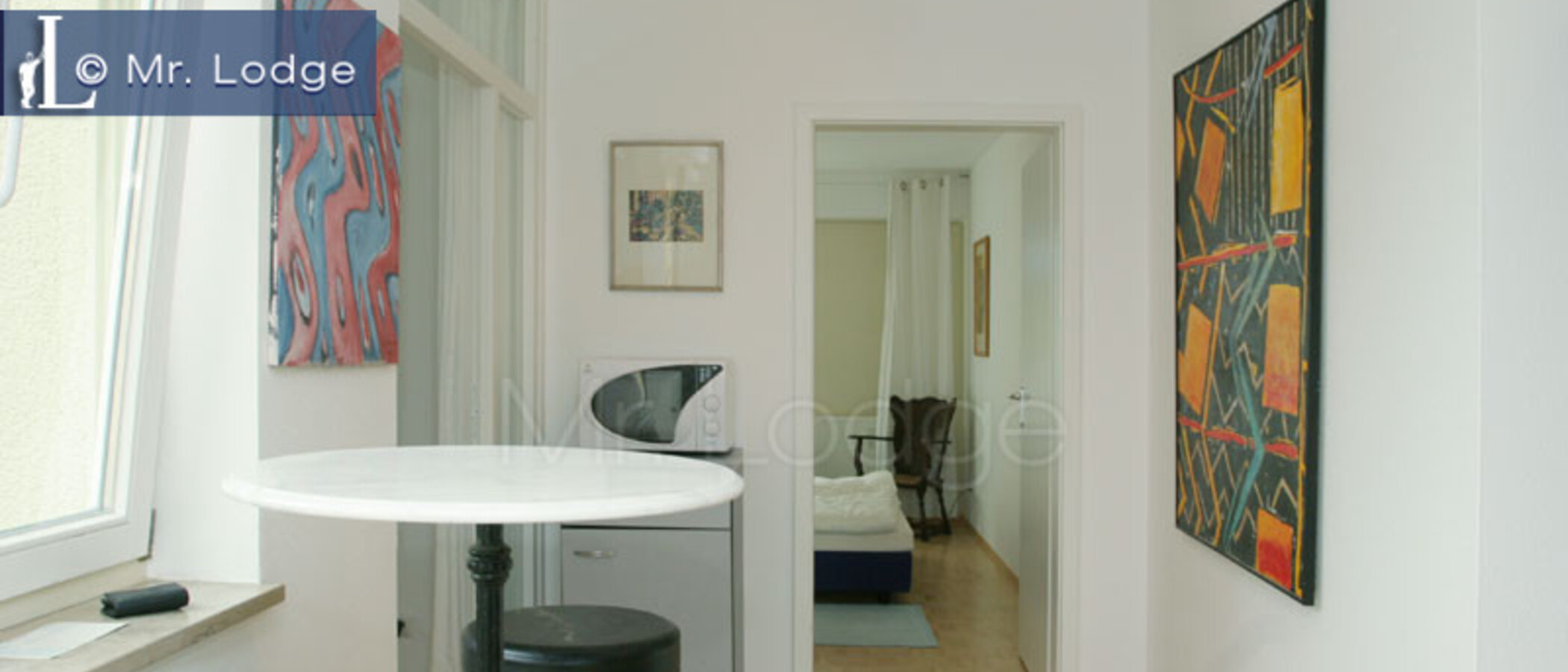 マンション München Johanneskirchen 04 玄関入り口 229