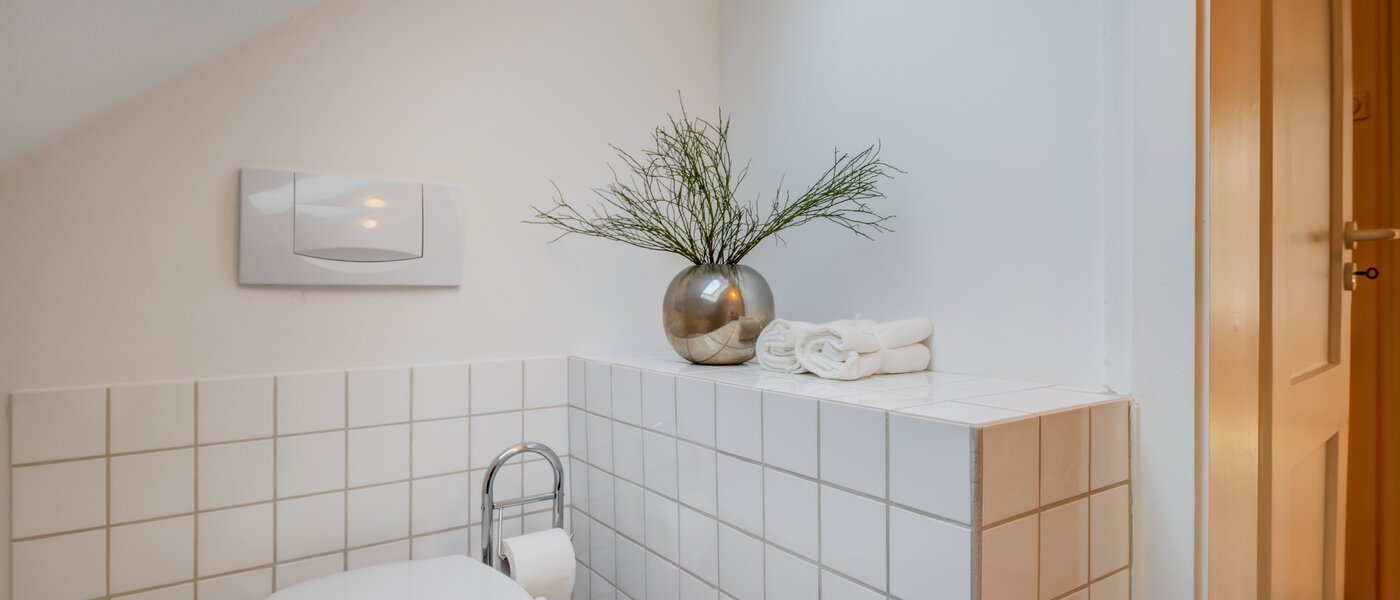 マンション München Solln 01 ゲスト用 WC 2378