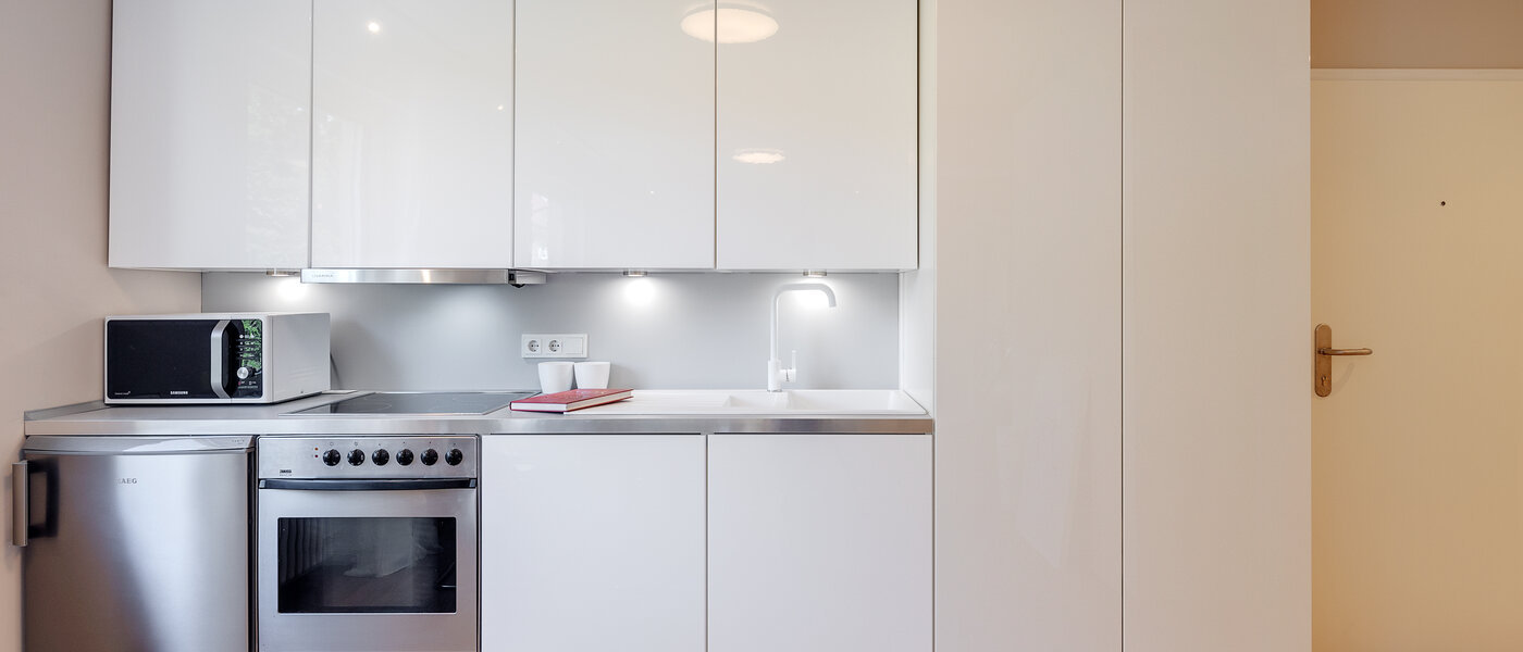 マンション München Schwabing (links der Leopoldstraße) 01 キッチン 2407