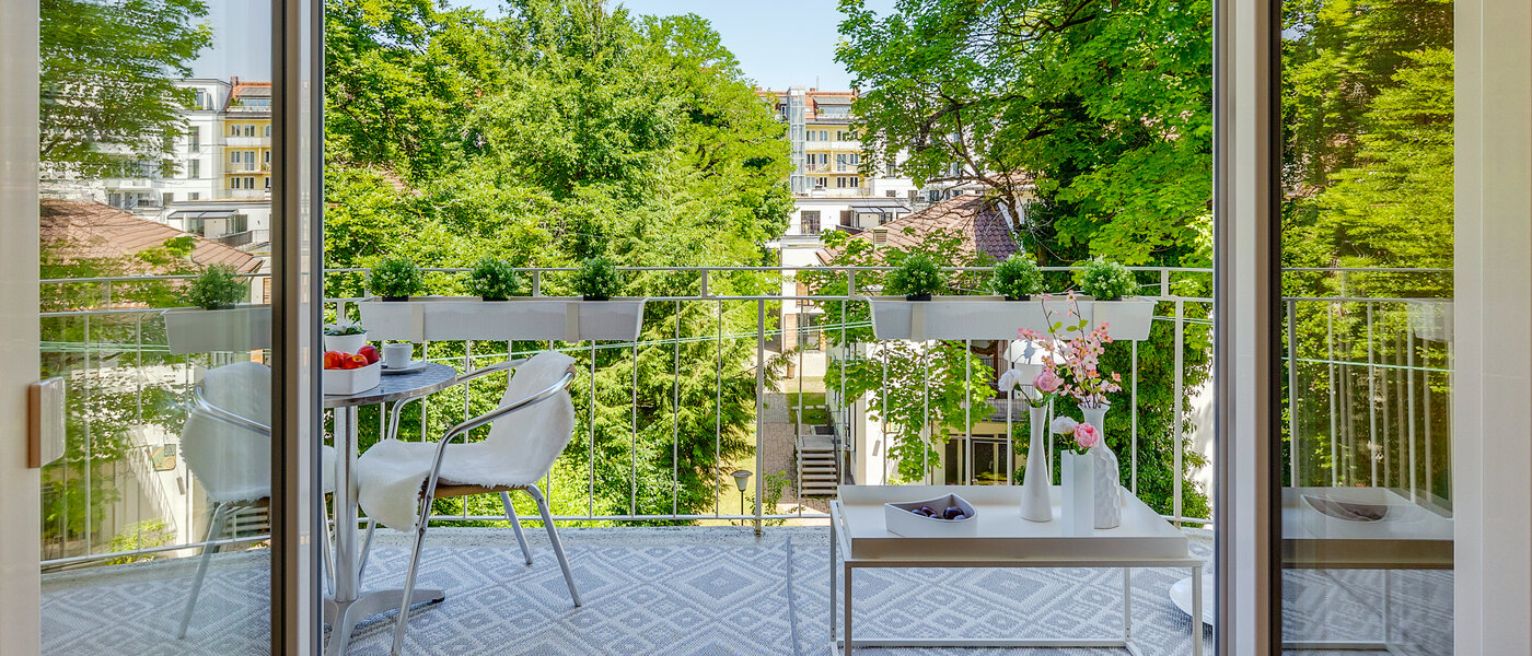 マンション München Schwabing (links der Leopoldstraße) 01 ベランダ 2407