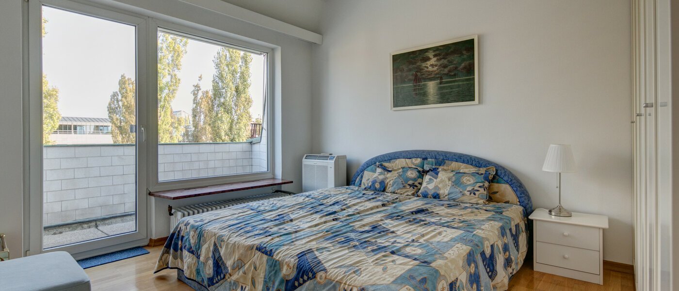 マンション München Schwabing (rechts der Leopoldstraße) 01 寝室 2486