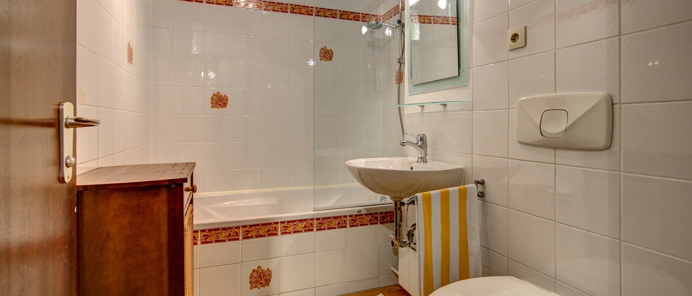 マンション München Laim 01 浴室 2496