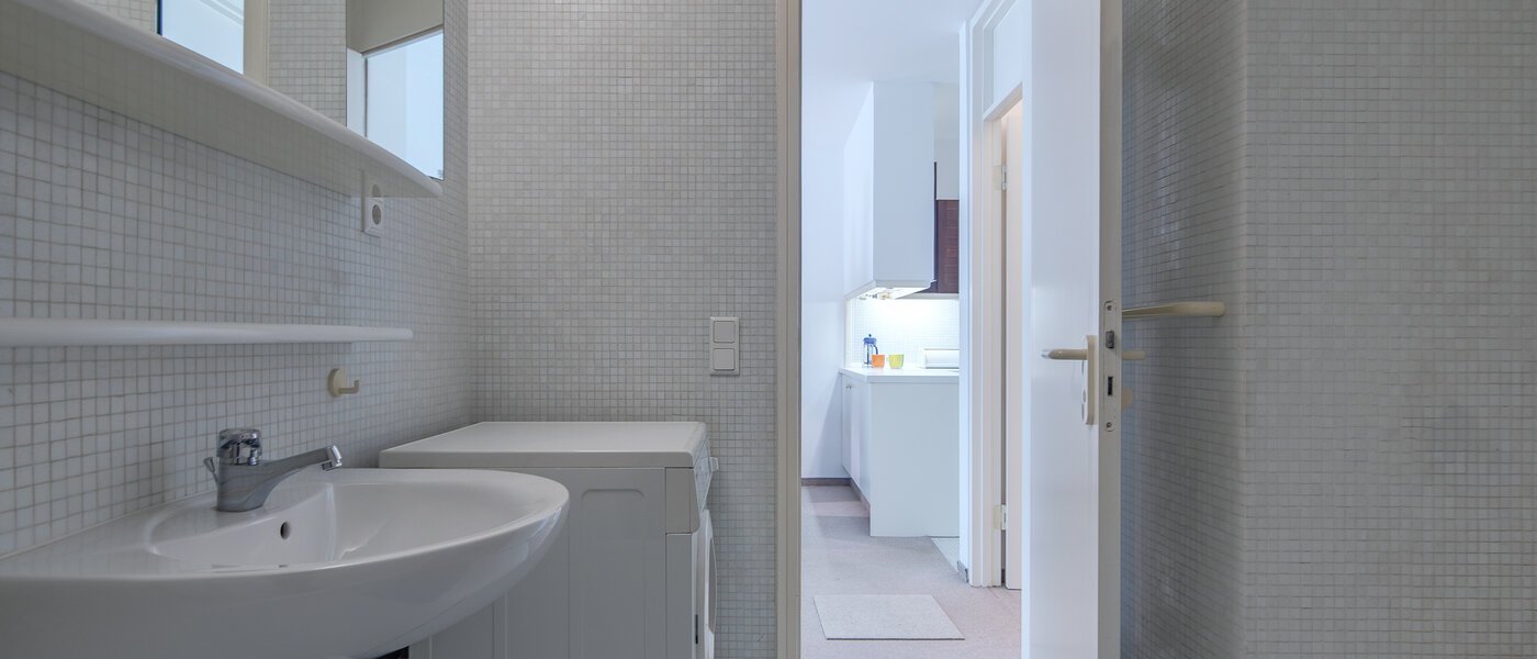 マンション München Milbertshofen 03 浴室 2558