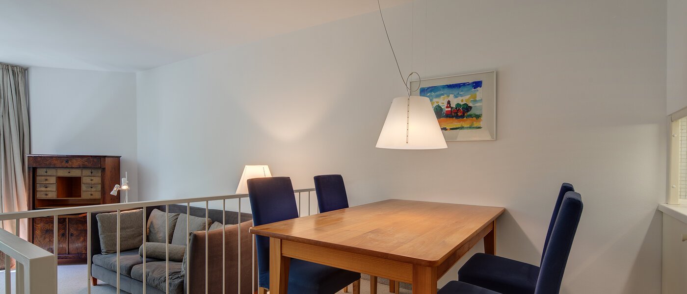 マンション München Milbertshofen 01 ダイニングエリア 2558