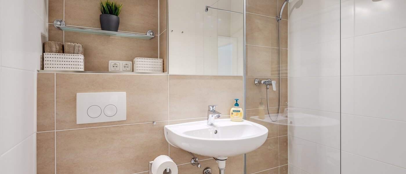 アパルトマン München Milbertshofen 01 浴室 2619