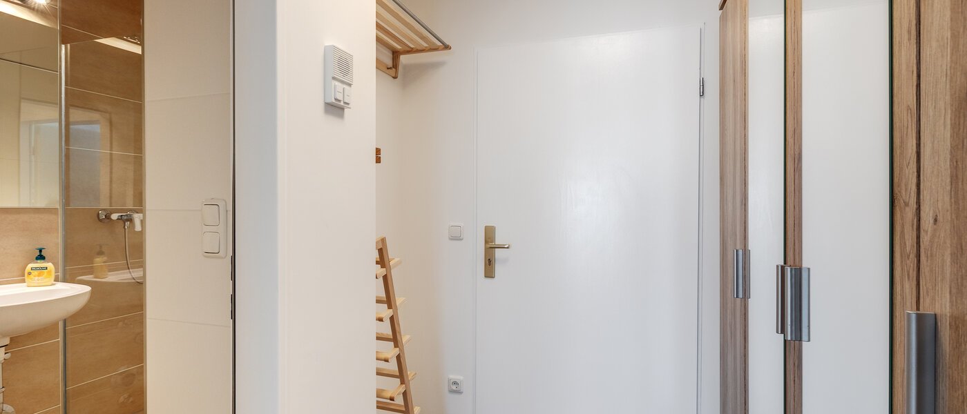 アパルトマン München Milbertshofen 02 玄関入り口 2619