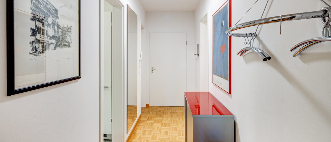 マンション München Harlaching 02 玄関入り口 2673