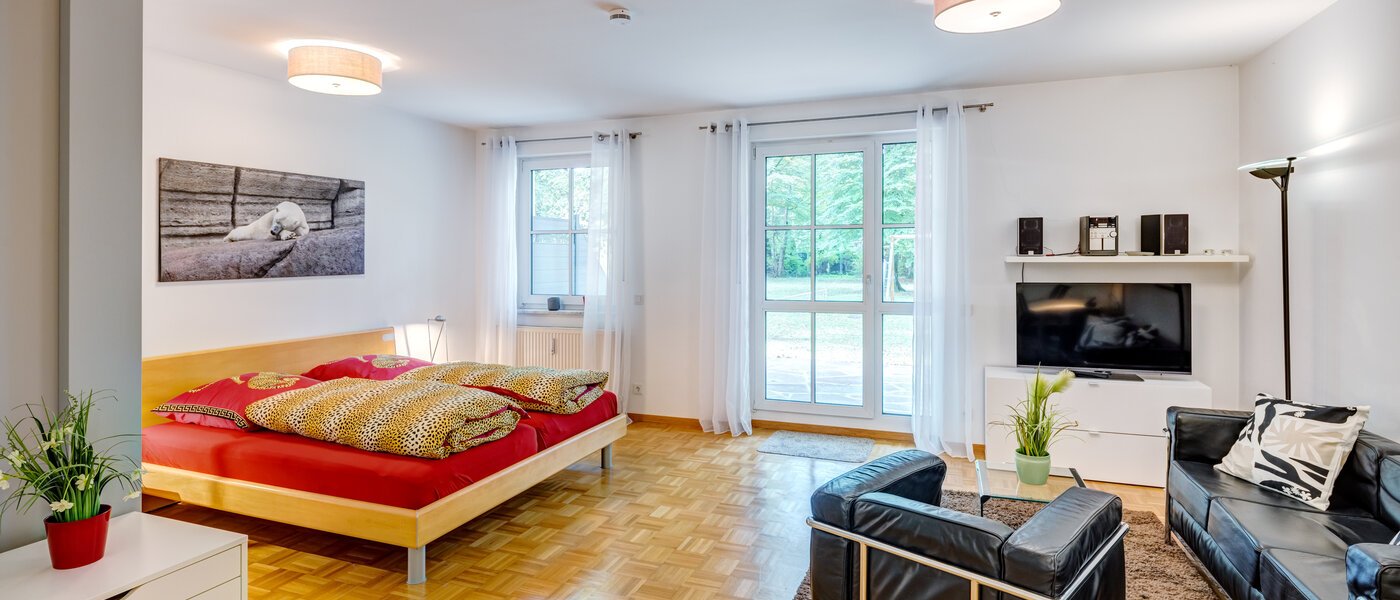 マンション München Harlaching 01 リビングエリア 2673