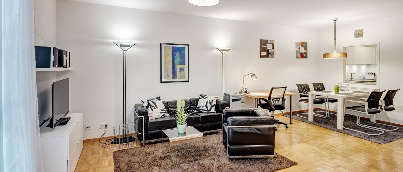 マンション München Harlaching 02 リビングエリア 2673