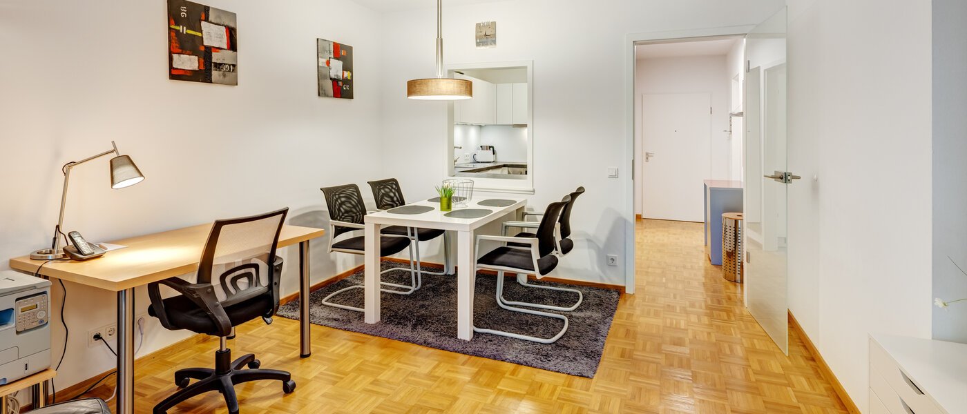 マンション München Harlaching 03 リビングエリア 2673