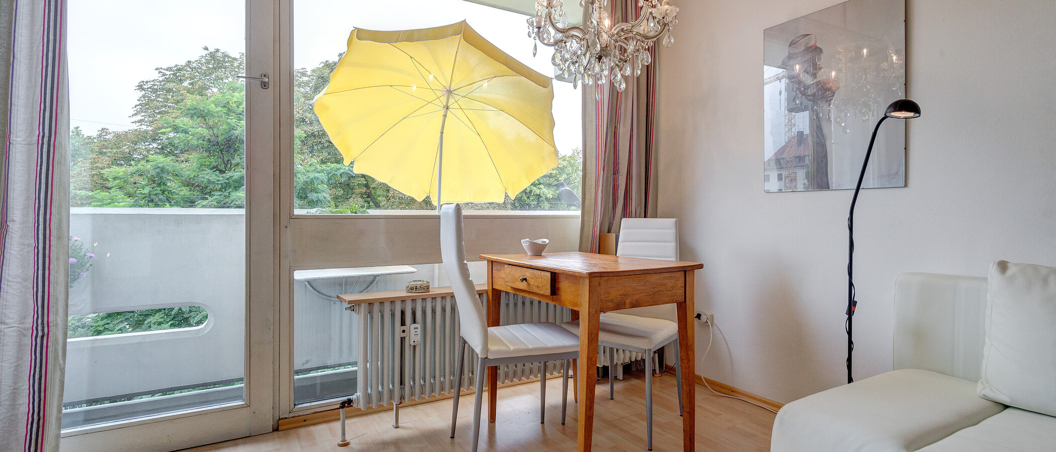 アパルトマン München Schwabing (links der Leopoldstraße) 01 ダイニング 2684