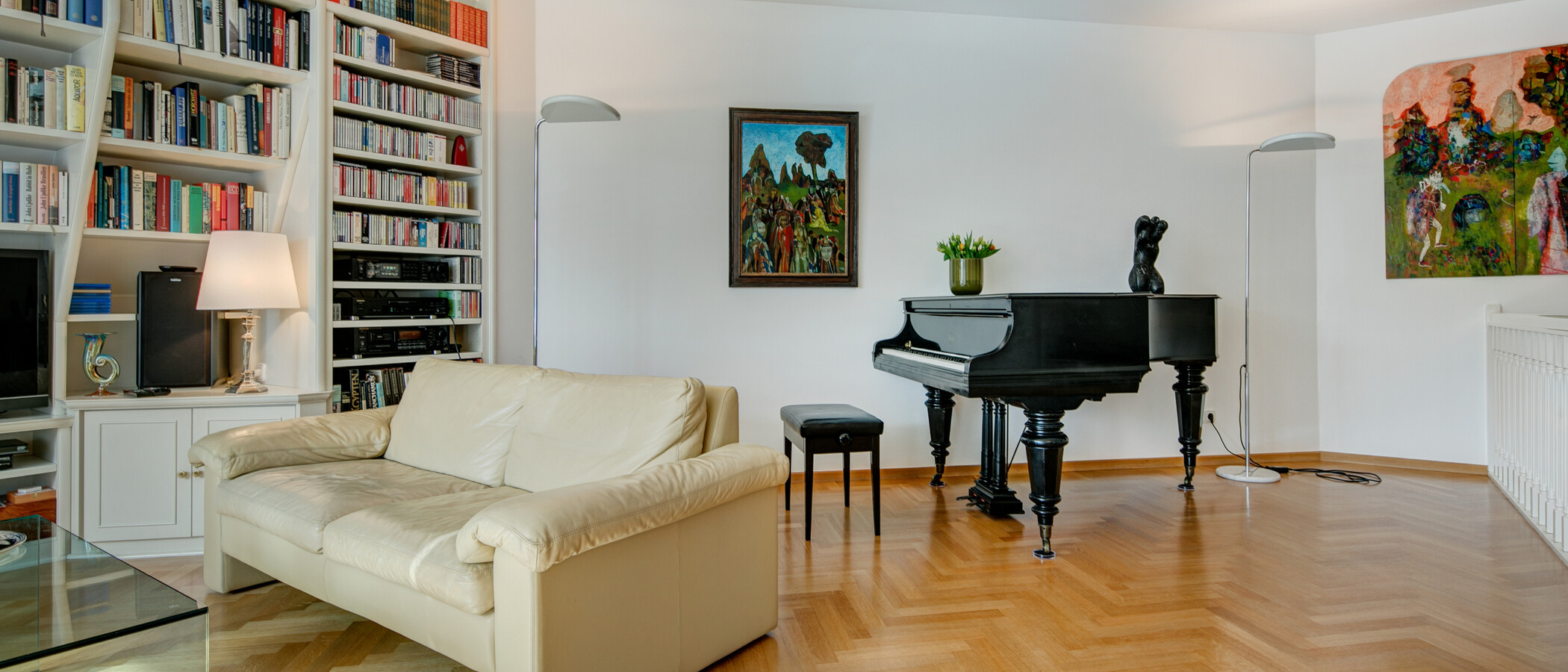 ペントハウス München Schwabing (rechts der Leopoldstraße) 03 リビングルーム 2693