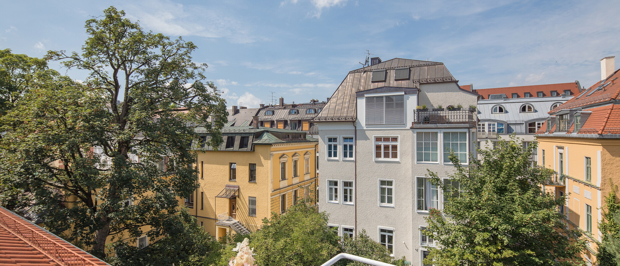 ペントハウス München Schwabing (rechts der Leopoldstraße) 01 物件からの眺め 2693